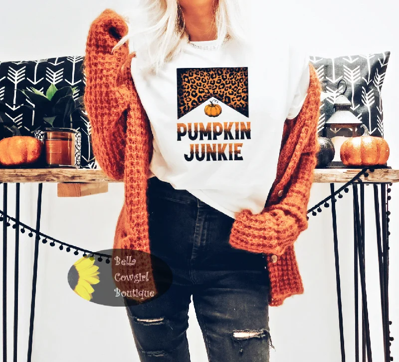 Pumpkin Junkie Leopard Western Halloween T-Shirt