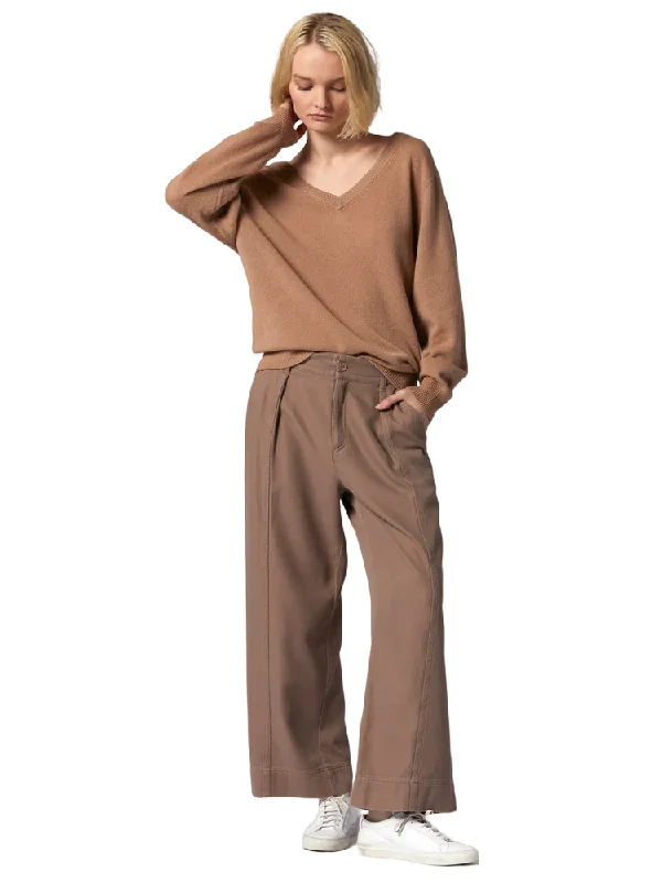 Lilou V-Neck Cashmere Sweater - Camel Tan